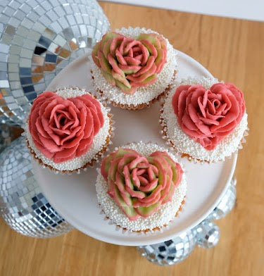 Valentines Heart Cupcakes - 4 Cupcakes