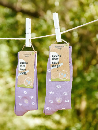 Socks that Save Dogs (Purple Paw Prints)