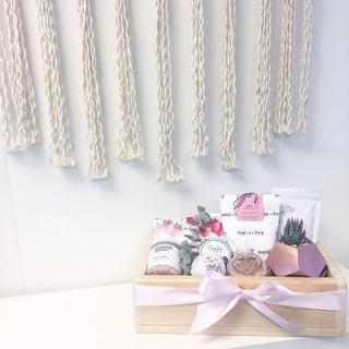 PRETTY IN PINK Giving Crate